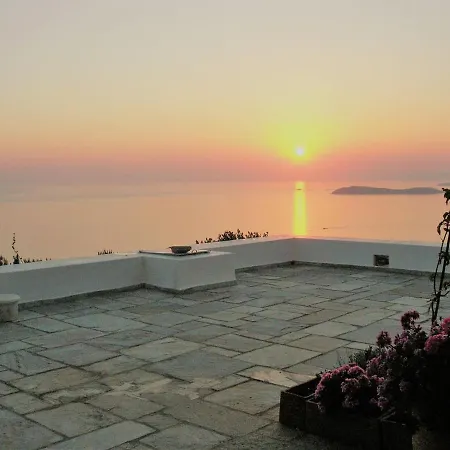 Feriehus Coucou Vaya Andros Agia Eleousa